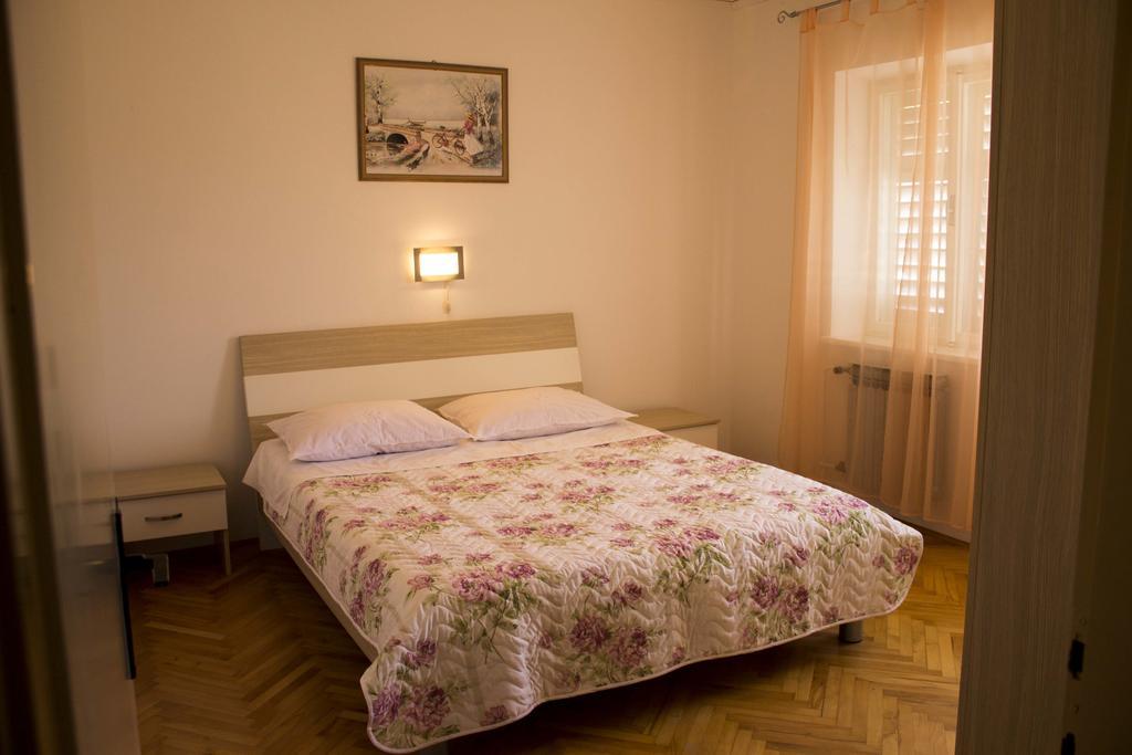 Apartment Gulic 苏佩塔斯卡德拉加 外观 照片